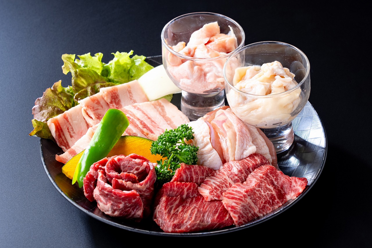 六福セット（3人前） 3,400円（3,740円）